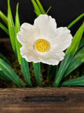 Load image into Gallery viewer, Flower, 1 Pc. - Large Hibiscus on 11” Wire Stem - White
