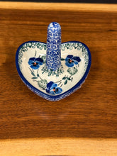 Load image into Gallery viewer, Ring Holder - Winter Viola
