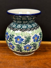 Load image into Gallery viewer, Vase, Bubble 4.25&quot; - Sweet Violets
