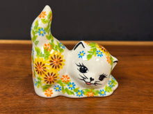 Load image into Gallery viewer, Kitten Ring Holder - Dandelion
