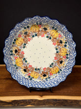 Load image into Gallery viewer, Pie Plate, Fluted 10" - U4741 - U3
