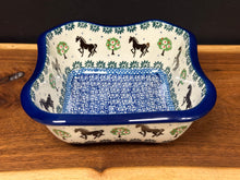Load image into Gallery viewer, Bowl, Square Wavy Edge - Brown Horse
