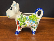 Load image into Gallery viewer, Creamer, Cow - Strawberries
