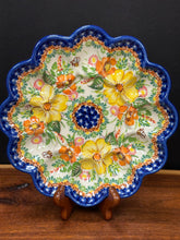 Load image into Gallery viewer, Egg Plate, Kalich - Golden Glow
