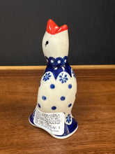 Load image into Gallery viewer, Pie Bird, Kalich - Lace &amp; Dots
