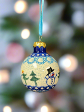 Load image into Gallery viewer, Ornament, Vena 3.5&quot; Round - Frosty

