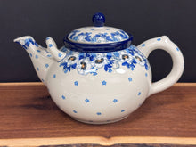Load image into Gallery viewer, Teapot , 1.75 Qt - White Poppy
