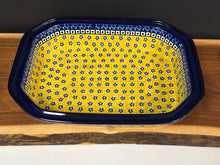Load image into Gallery viewer, Baker, Covered Casserole, 9.5&quot; x 12&quot; - Sunburst
