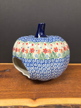 Load image into Gallery viewer, Jack O&#39; Lantern, Medium - Flower Girl
