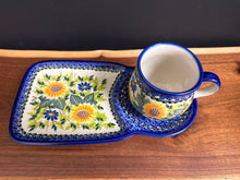 Load image into Gallery viewer, Mug &amp; Sandwich Plate Set
