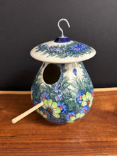 Load image into Gallery viewer, Birdhouse, Kalich
