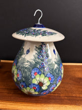 Load image into Gallery viewer, Birdhouse, Kalich
