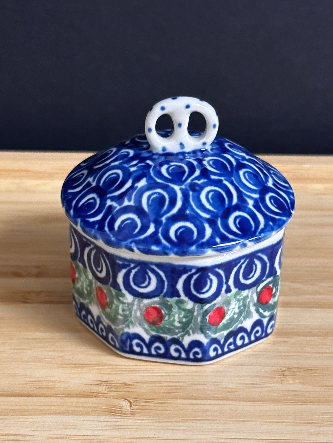 Ring, Trinket Box - Emerald Isle