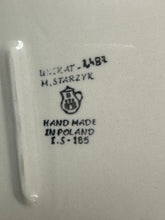 Load image into Gallery viewer, Plate, Pre-owned 8.25&quot; Square U2481
