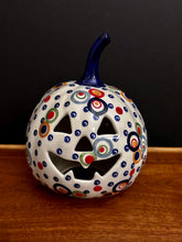 Load image into Gallery viewer, Pumpkin, Medium
