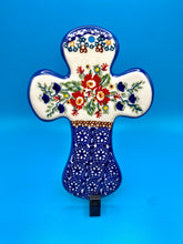 Load image into Gallery viewer, Cross, Manufaktura
