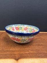Load image into Gallery viewer, Bowl, Nesting 5.5&quot; W
