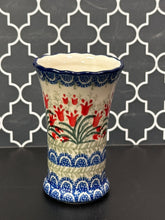Load image into Gallery viewer, Vase, Small Fluted

