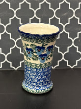 Load image into Gallery viewer, Vase, Small Fluted
