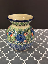Load image into Gallery viewer, Vase, Bubble, 4.25&quot; Unikat Patterns
