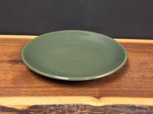 Load image into Gallery viewer, Plate, Salad 7.7”, Zaklady - Olive Green
