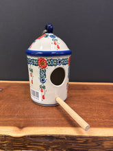 Load image into Gallery viewer, Birdhouse, Andy - Red Vines
