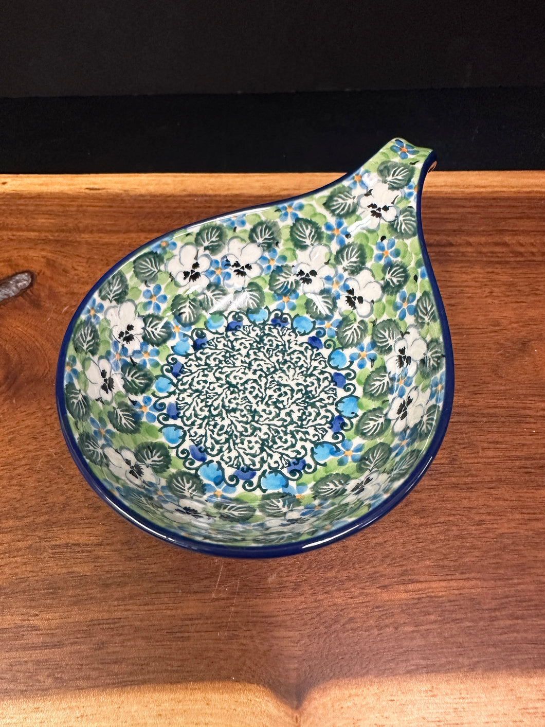Ladle Rests, Unikat