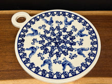 Load image into Gallery viewer, Cutting Board/Trivet 9&quot; - Blue Rooster

