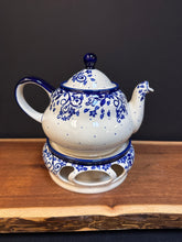 Load image into Gallery viewer, Teapot &amp; Warmer - Blue Ivy
