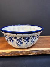 Load image into Gallery viewer, Bundt Pan, Zaklady Blue Ivy
