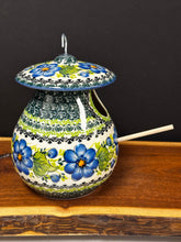 Load image into Gallery viewer, Birdhouse, Kalich Unikat - Blue Poppy
