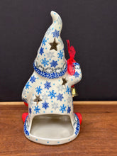 Load image into Gallery viewer, Gnome Tall Kalich - Snowflakes
