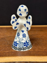Load image into Gallery viewer, Angel Figurine 4&quot; - Silver Lace
