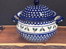 Load image into Gallery viewer, Soup Tureen Lidded, Pre-owned 2.5 quart - Holly Leaves
