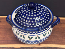 Load image into Gallery viewer, Soup Tureen Lidded, Pre-owned 2.5 quart - Holly Leaves
