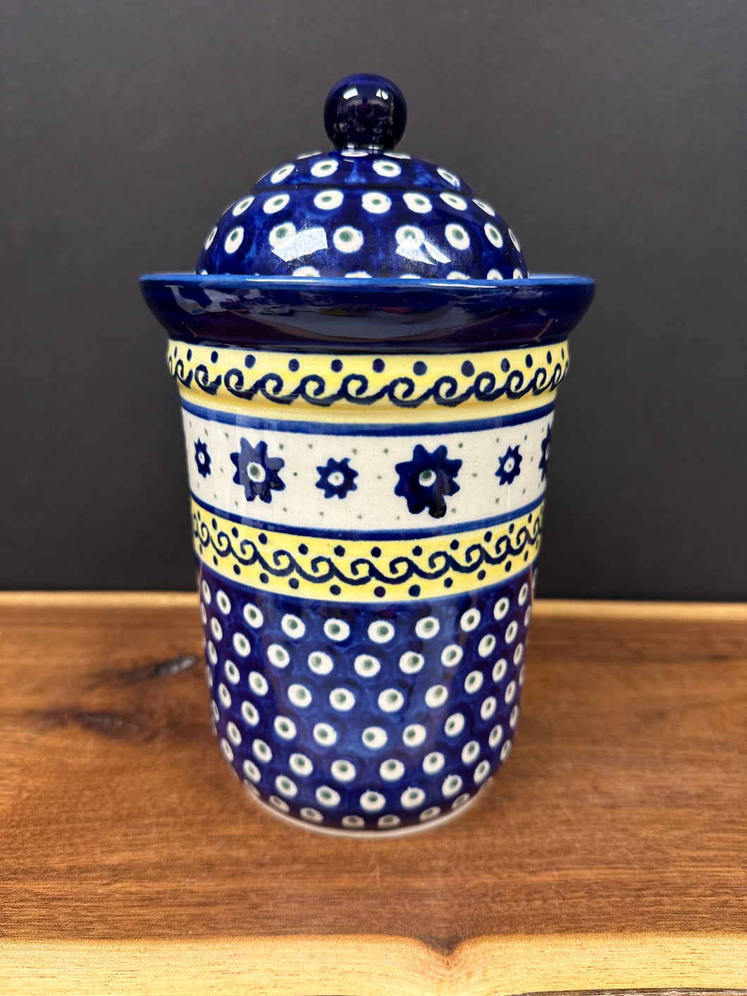 Canister, Pre-owned 9