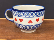 Load image into Gallery viewer, Mug, Soup Pre-owned - Hearts Pattern
