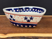 Load image into Gallery viewer, Bowl, Pre-Owned Heart Shaped 6&quot; - Stars of 3
