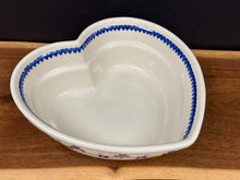 Load image into Gallery viewer, Bowl, Pre-Owned Heart Shaped 8&quot; - Angel Wings of 3
