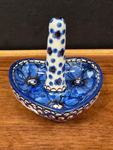 Load image into Gallery viewer, Ring Holder - U408 Blue
