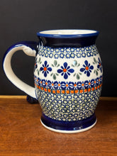 Load image into Gallery viewer, Stein, Beer 20 oz. - Mosaic Flower
