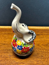 Load image into Gallery viewer, Elephant Ring Holder, Kalich
