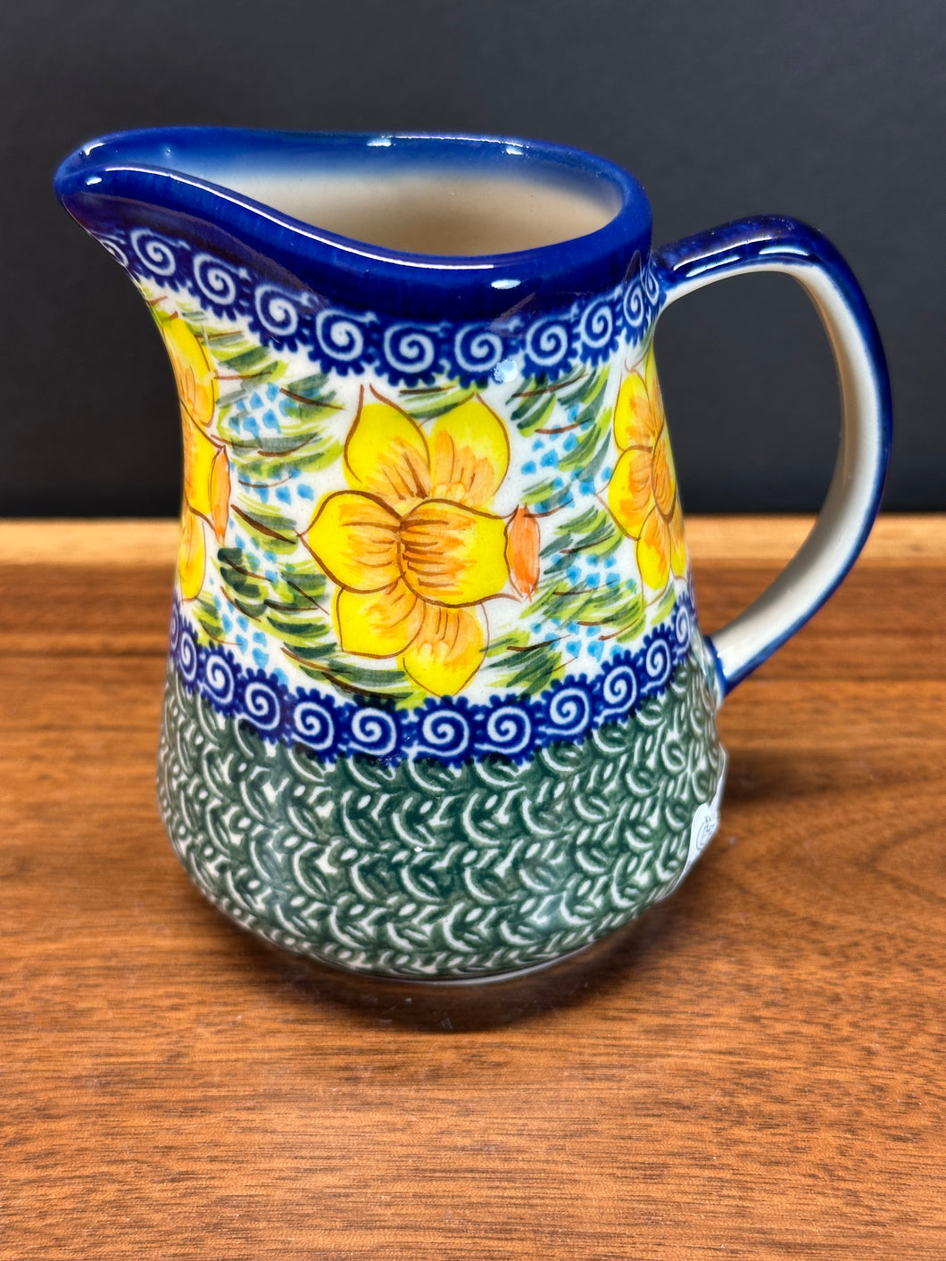 Creamer Pitcher, Kalich