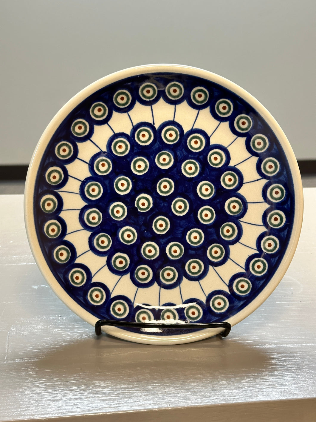 Plate, Salad Pre-owned - Peacock w/Lines