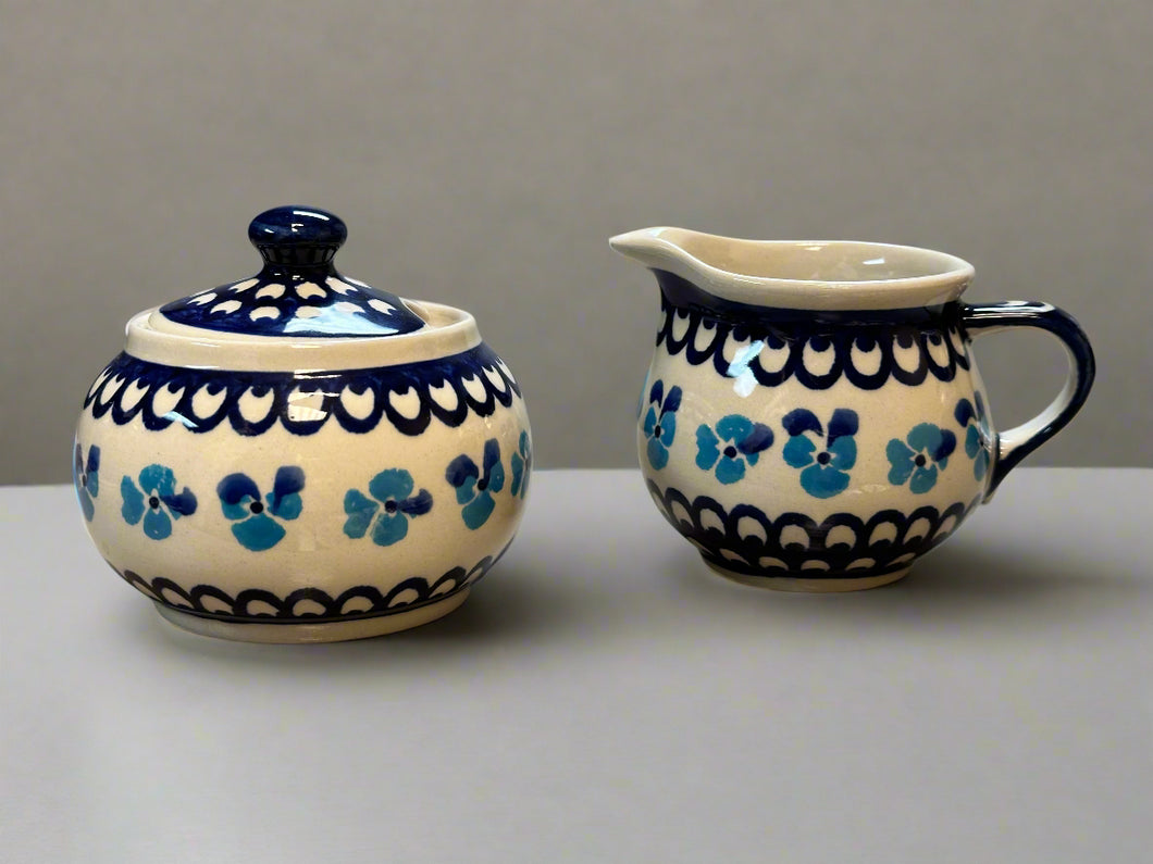 Sugar & Creamer Set, Pre-owned  - Light Blue Pansy