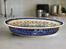 Load image into Gallery viewer, Baker, Pre-owned Oval - 15.5&quot; x 12&quot; x 2.75&quot;
