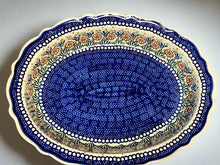 Load image into Gallery viewer, Baker, Pre-owned Oval - 15.5&quot; x 12&quot; x 2.75&quot;
