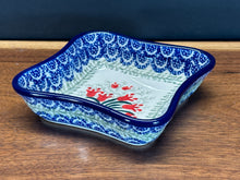Load image into Gallery viewer, Fluted Dipping Dish - Crimson Bells

