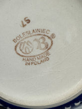 Load image into Gallery viewer, Bowl, Pre-owned 7&quot; - Light Blue Pansy
