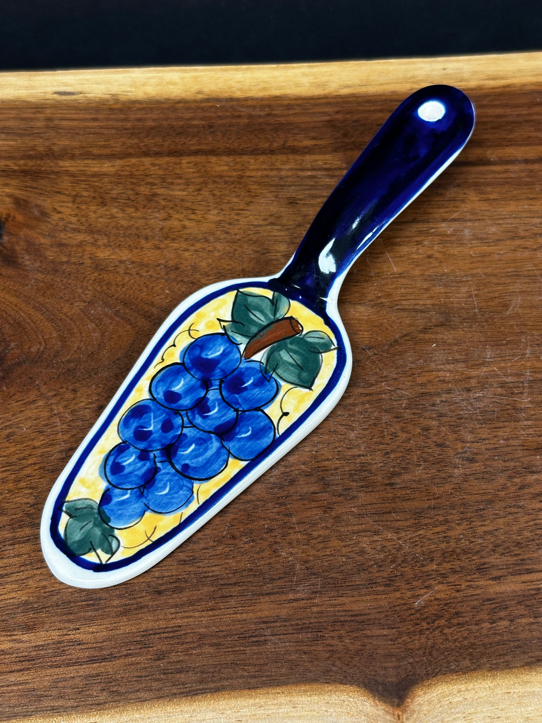 Server, Pie or Cake - Tuscan Grapes